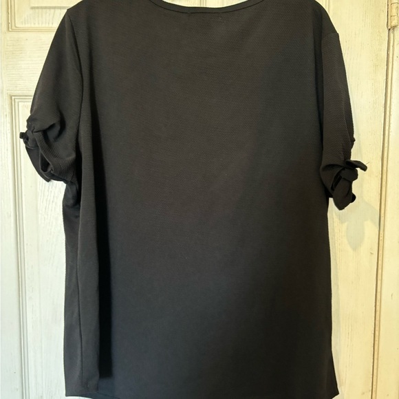 NWOT NEL + LO Black Knit Top With Knot Ties on Short Sleeves - Picture 5 of 5